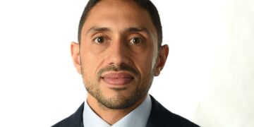 أدمايوس كابيتال تعلن عن إتمام الخروج من باركفيل للأدوية