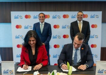 تعاون بين “الأهلي الكويتي” و”ماستركارد” لدعم الابتكار الرقمي