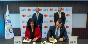 تعاون بين “الأهلي الكويتي” و”ماستركارد” لدعم الابتكار الرقمي