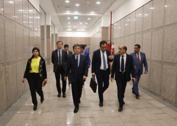 وكالة الفضاء تستقبل وفد من سور الصين العظيم لبحث سبل التعاون