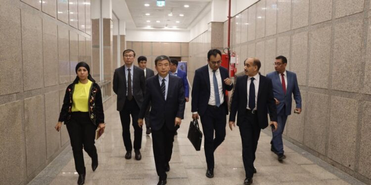 وكالة الفضاء تستقبل وفد من سور الصين العظيم لبحث سبل التعاون