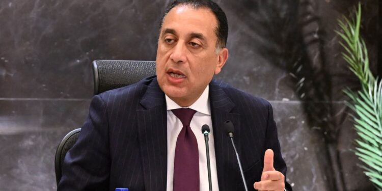 توافر مخزون السلع بأرصدة تكفي لشهور.. تحسبا للتوترات الإقليمية