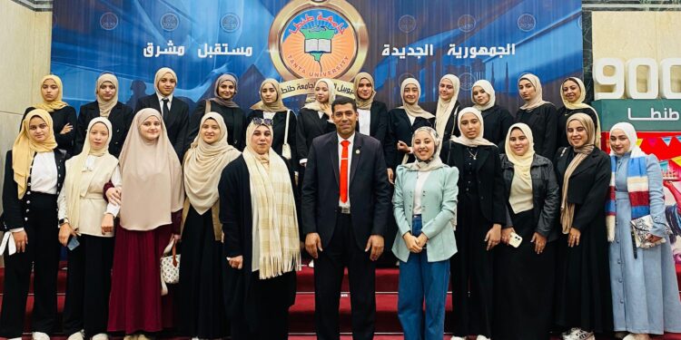 جامعة مدينة السادات تشارك بفعالية “الدعم النفسي والإرشاد الأسري”