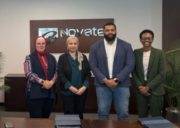 إي‑نوفِيت وكوبي تطلقان أول بنية تحتية واسعة النطاق للمدفوعات الرقمية