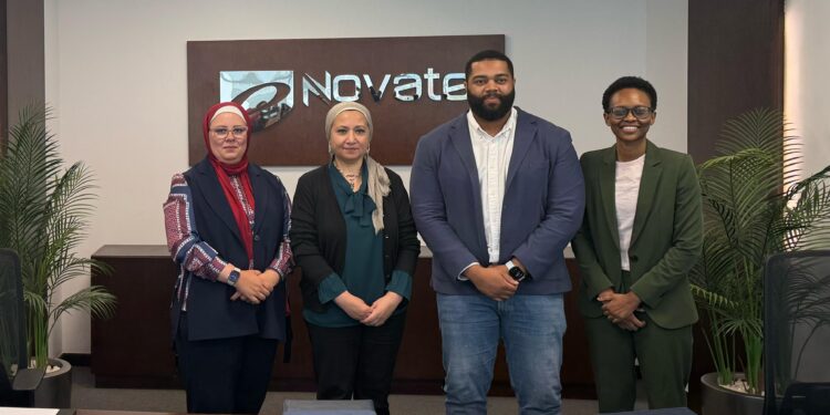 إي‑نوفِيت وكوبي تطلقان أول بنية تحتية واسعة النطاق للمدفوعات الرقمية