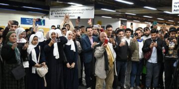 الثقافة: عرض فني مبهج في محطة مترو جمال عبدالناصر