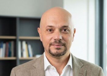 منصور: إدماج الشركات الناشئة في سلاسل القيمة يخلق نموًا يتجاوز التمويل