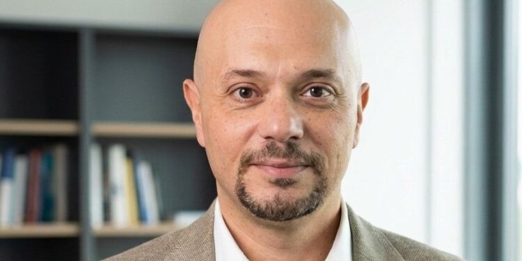 منصور: إدماج الشركات الناشئة في سلاسل القيمة يخلق نموًا يتجاوز التمويل