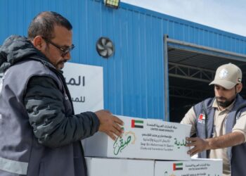 الإمارات تطلق جسرا جويا لإغاثة قطاع غزة خلال رمضان