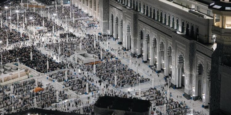 أرقام قياسية لخدمات ضيوف الرحمن بالسعودية