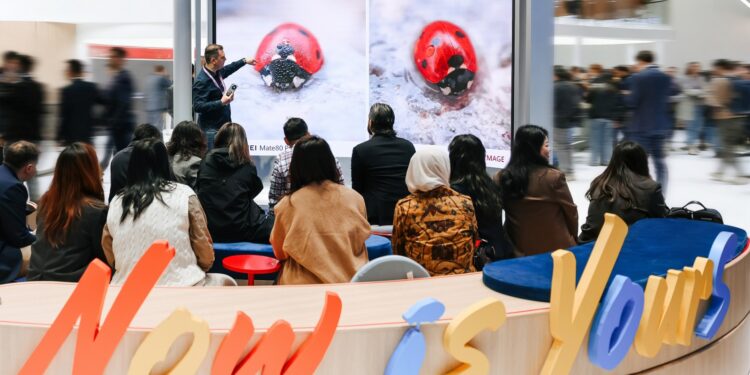 هواوي تعيد تعريف الابتكار في MWC 2026