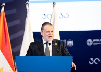 “المركزي” ينعى إسماعيل حسن محافظ البنك الأسبق