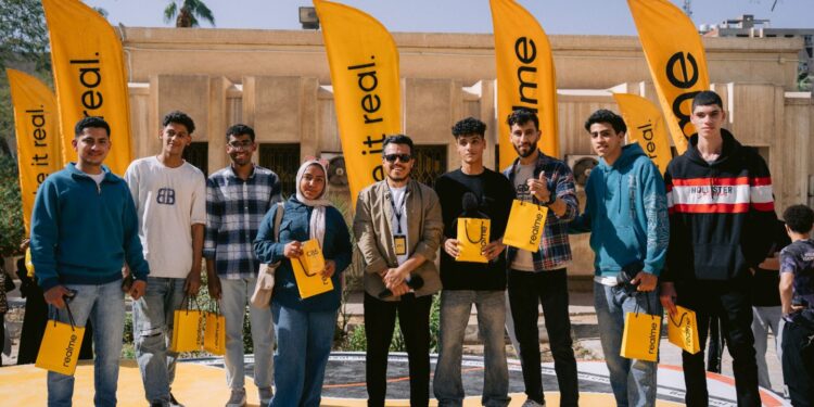 ريلمي تمكّن طلاب الجامعات وتبرز طاقاتهم عبر “Real Champion”