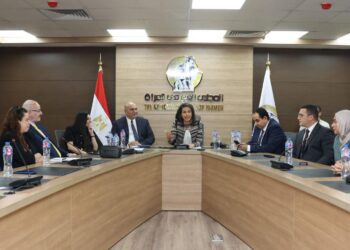 مائدة مستديرة بعنوان “مواجهة الانتهاكات الرقمية ضد المرأة.. من السياسات إلى التنفيذ”