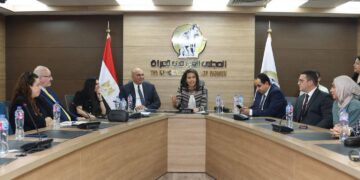 مائدة مستديرة بعنوان “مواجهة الانتهاكات الرقمية ضد المرأة.. من السياسات إلى التنفيذ”