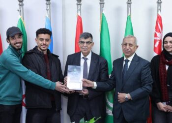 الأكاديمية العربية تكرم أبطال”RoboCup” بعد فوزهم بالمركز الأول