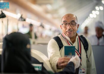 استقبال أولى رحلات ضيوف الرحمن القادمين من مصر لأداء الحج