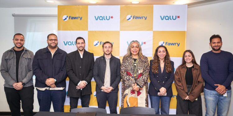 شراكة بين فوري وڤاليو لإتاحة حلول دفع وتمويل مرنة