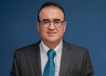 سباق الذكاء الاصطناعي يصل إلى الشركات العربية
