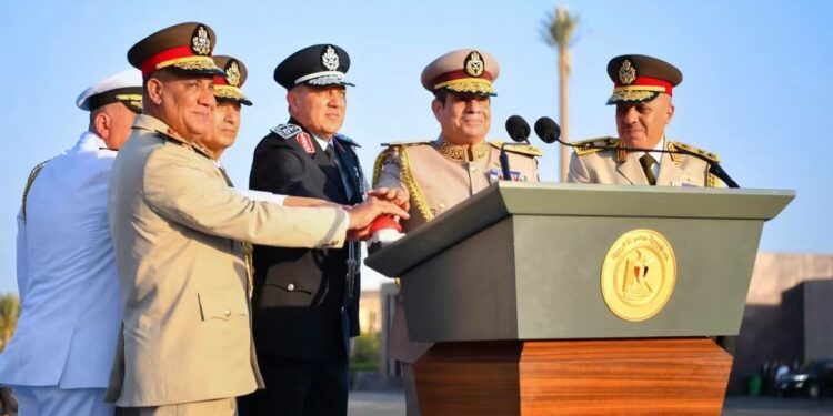 السيسي يشهد اِفتتاح القيادة الاستراتيجية للدولة بالعاصمة الجديدة