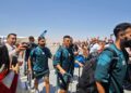 وزراء الطيران والشباب والصحة يستقبلون المنتخب الوطني بـ مطار العلمين