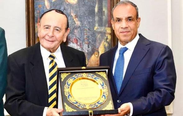 خليل: تطوير برامج تكنولوجية لإعداد كوادر لتعزيز الحضور المصري في أفريقيا