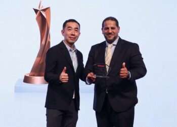 بى تك تحصد جائزة “أفضل شريك” من Toshiba