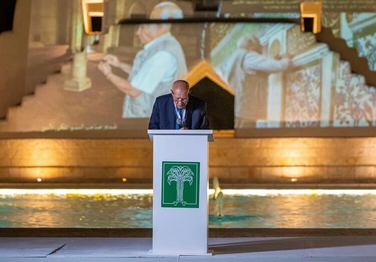 تكريم العالم المصري صالح لمعي وإصدار موسوعة توثق مسيرته في خدمة التراث