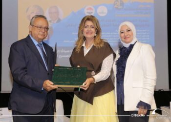 تحذيرات لمواجهة مخاطر الذكاء الاصطناعي والتلاعب البيولوجي