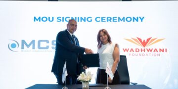 توقيع مذكرة تفاهم بين MCS وWadhwani Foundation لتأهيل الشباب لوظائف المستقبل