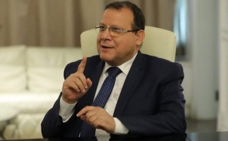المطالبة بزيادة بدل التدريب والتكنولوجيا ومد مظلته للعاملين بالمؤسسات الحزبية والمستقلة