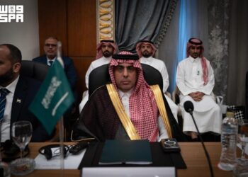 مدير “الإنتربول السعودي” يناقش تعزيز التعاون في اجتماع قادة الشرطة بالقاهرة