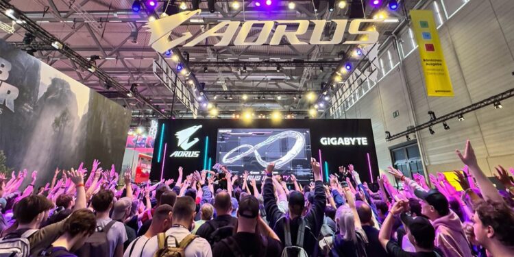 “جيجابايت” تختتم مشاركتها في Gamescom 2026 باستعراض AORUS INFINITY