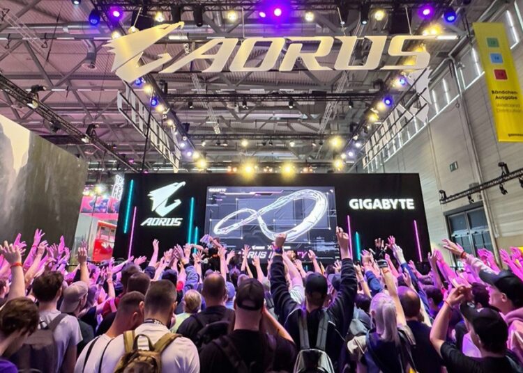 “جيجابايت” تختتم مشاركتها في Gamescom 2026 باستعراض AORUS INFINITY
