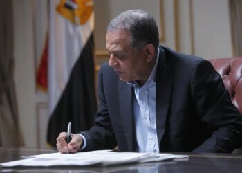 “السادات”: التعليم حق من حقوق الانسان ومحو الأمية مدخل للتمكين