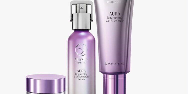 كيونت تكشف عن روتين Physio Radiance AURA الجديد للبشرة