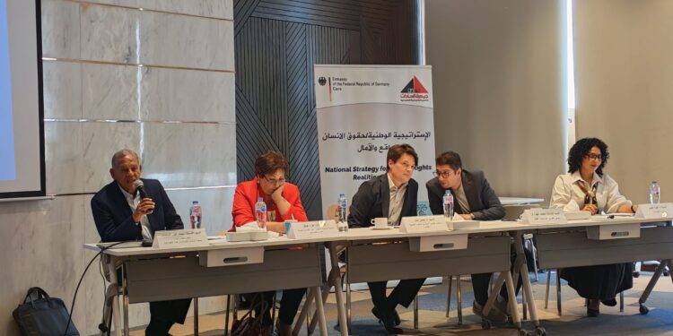 قانون تداول المعلومات استحقاق دستوري وحق لكل مواطن في المعرفة
