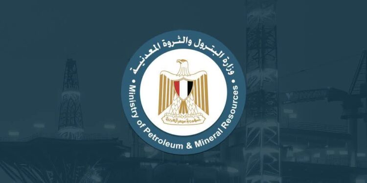 تثبيت أسعار البنزين والسولار دون تغيير