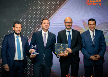 المشرق مصر يفوز بجائزة التميز في رقمنة الخدمات المصرفية للشركات