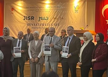 قبيل قمة المناخ COP-31 “جسر المناخ” يلتقي في القاهرة