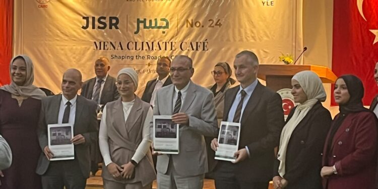 قبيل قمة المناخ COP-31 “جسر المناخ” يلتقي في القاهرة